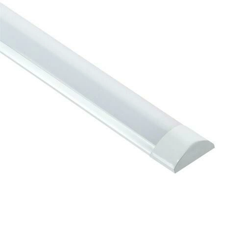 Oprawy nasufitowe i naścienne